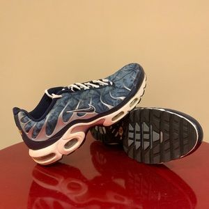 Nike Air Max Plus ‘Navy’